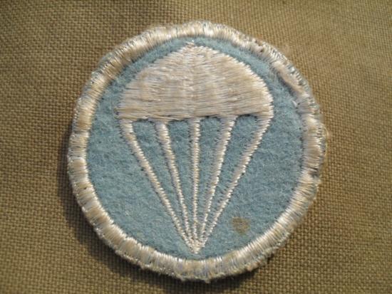 WW2 U.S Army Parachute Infantry Cap Badge