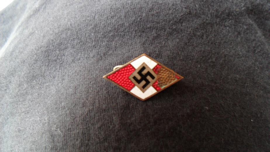Hitler Youth Members Badge