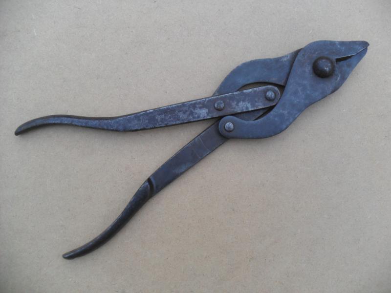 1917 Chater Lea Ltd  Wire Cutters