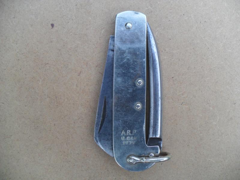 Scarce 1939 ARP Clasp Knife