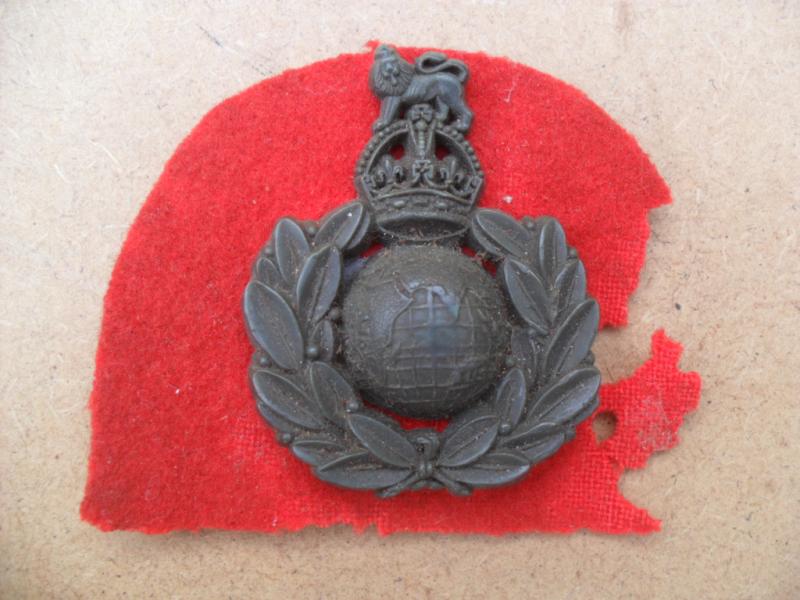 WW2 British Royal Marines Economy (Plastic) Cap Badge