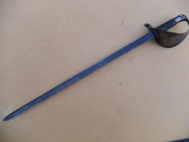 Scarce 1871 Royal Navy Cutlass Bayonet