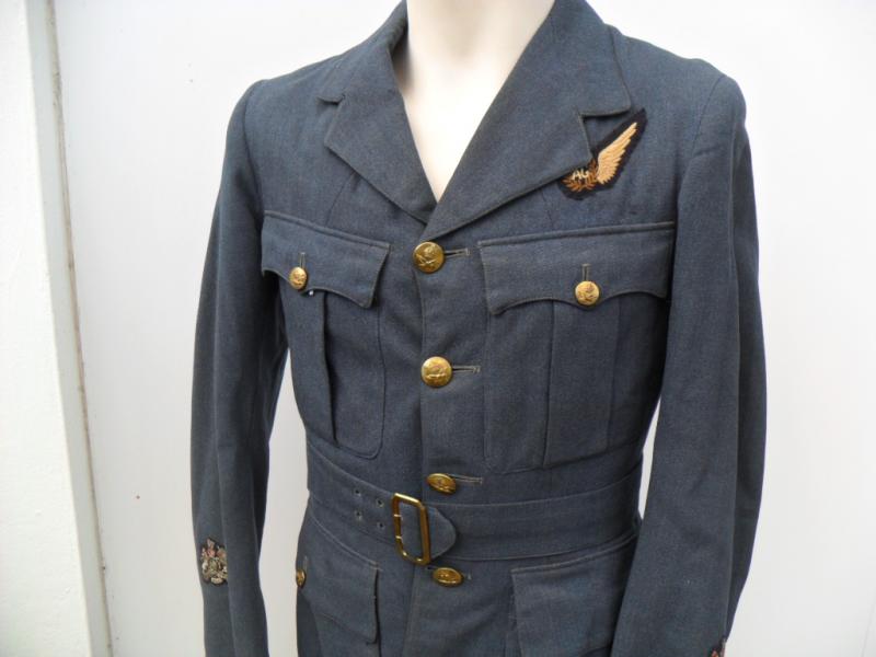 Extra Photo`s WWII RAF Wt / Officer`s Tunic (Code 50701)