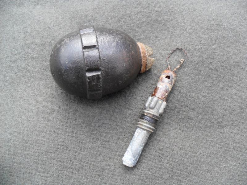 Inert WW1 Imperial German Model 1917 Egg Grenade