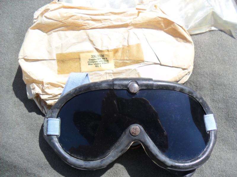 Unissued Early Post WW2 RAF Instrument Flying Goggles MkII