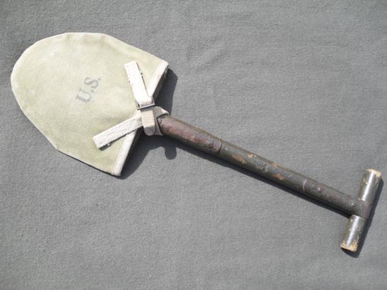 WW1 US M1910 T-Handle Entrenching Tool & 1917 Webbing Carrier