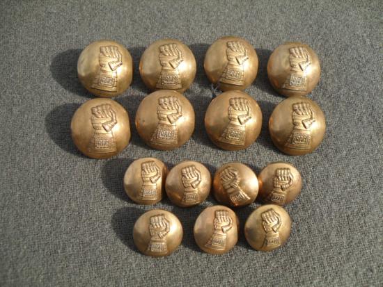 Royal Armoured Corps Brass Buttons x 15