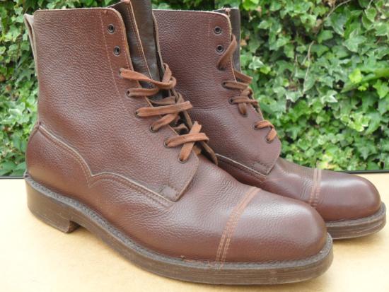 Original 1950's ''Veldtschoen'' Officer's style Brown Leather Boots By George Webb