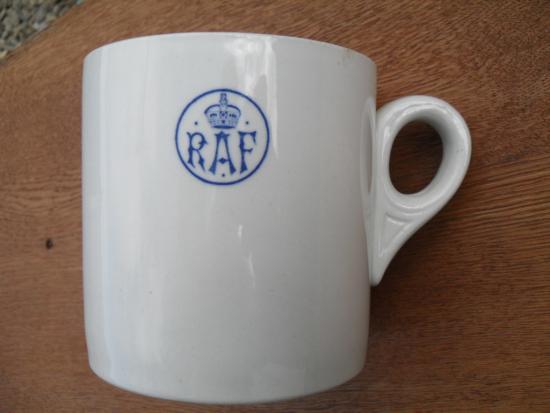 Excellent WW2 RAF 1 Pint Mug