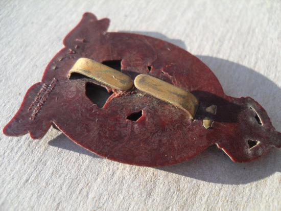 WW2 WLA Timber Corps Economy Beret Badge