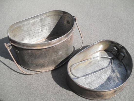 British Pattern D-Shaped Mess Tin