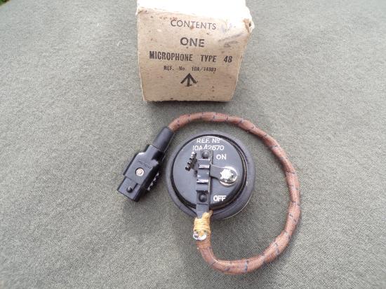 WW2 RAF Type 48 Oxygen Mask Microphone & Box