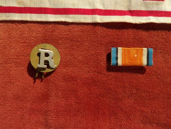 WW1 1918 British Red Cross / Army Medical Service Armband & Extra's